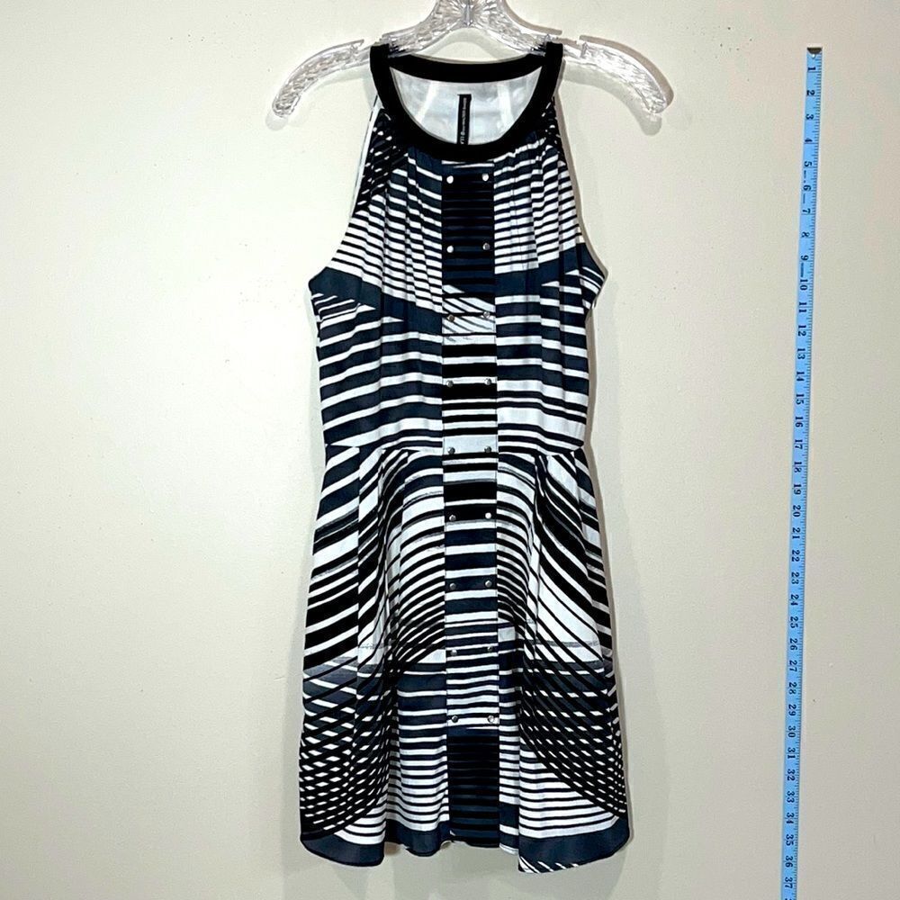 W118 By Walter Baker Black & White Sleeveless Dress. Size Small